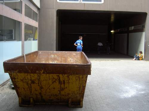 place de jeu 1-500.JPG